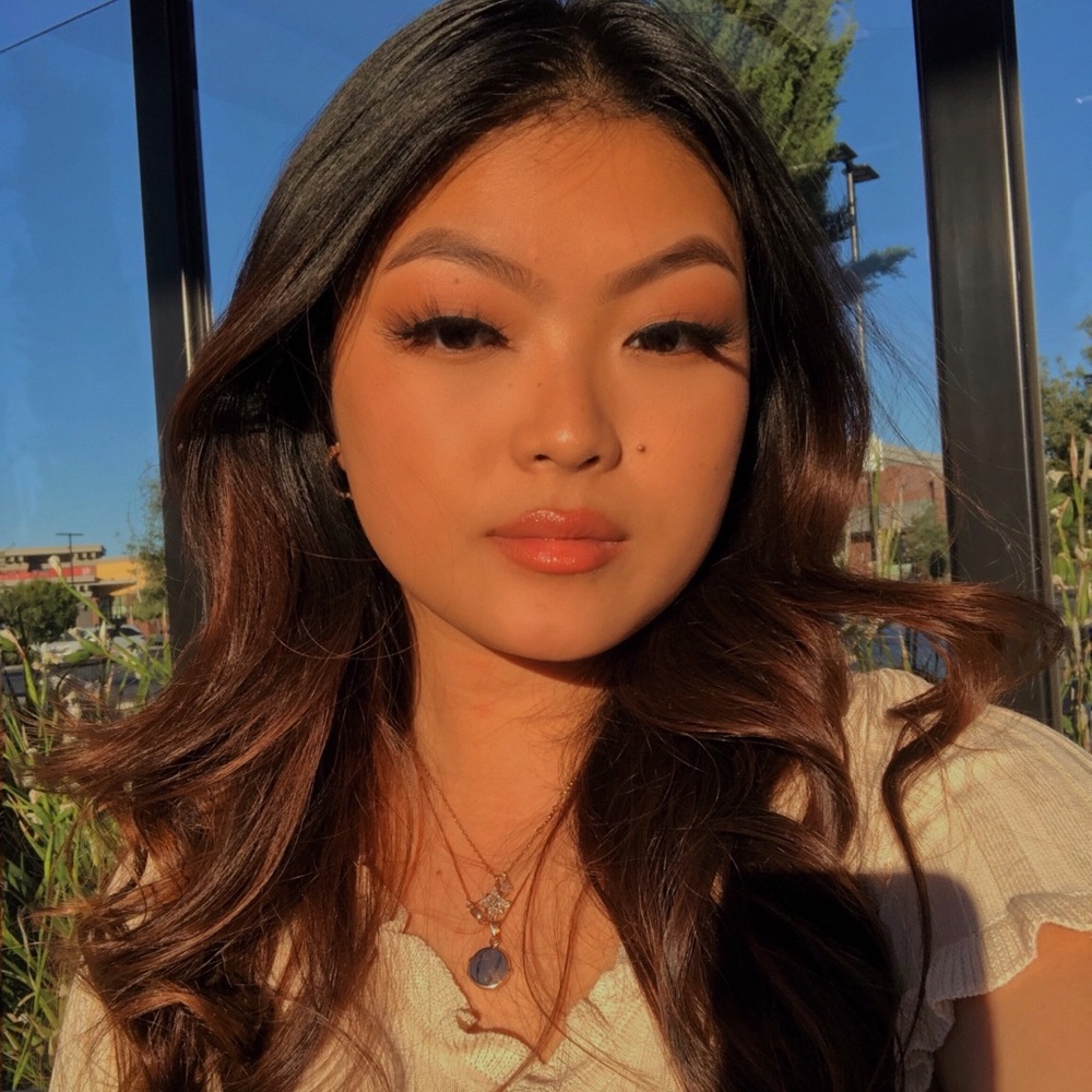 Meet your Posher, Angelika